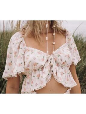 Finley Top in Coral Floral Print
